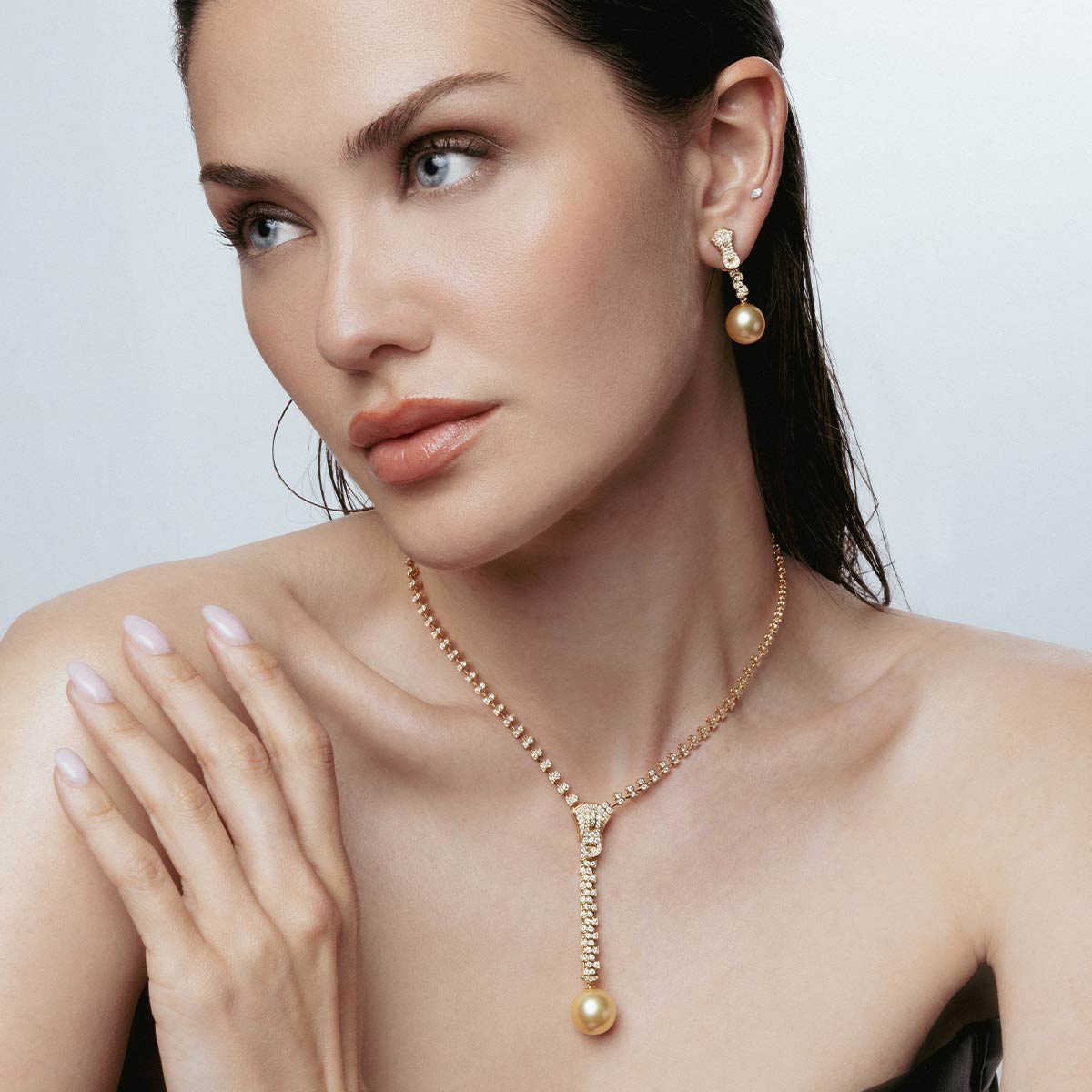 Yellow Gold / Golden Indonesian South Sea