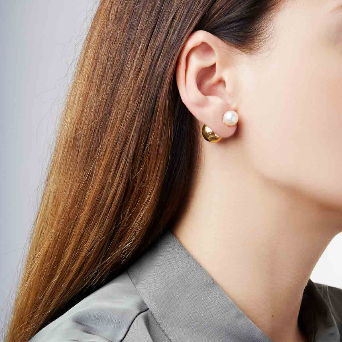 Yellow Gold / White Japanese Akoya