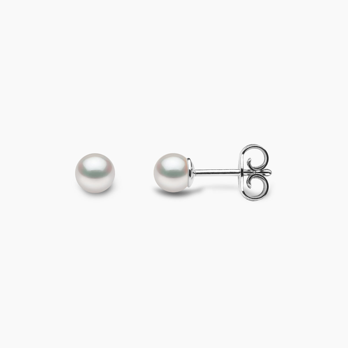 White Gold / White Japanese Akoya / 4mm