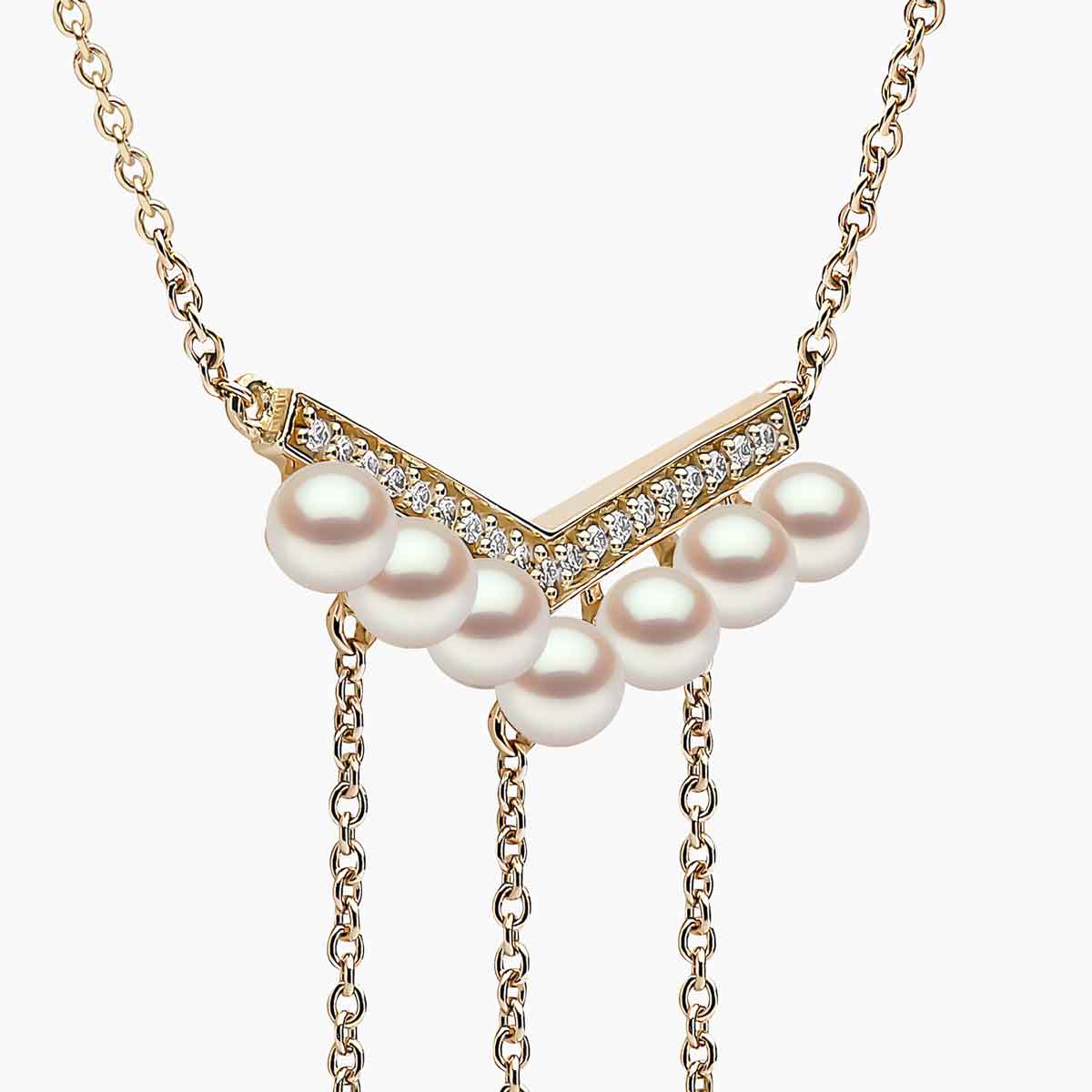 Yellow Gold / White Freshwater