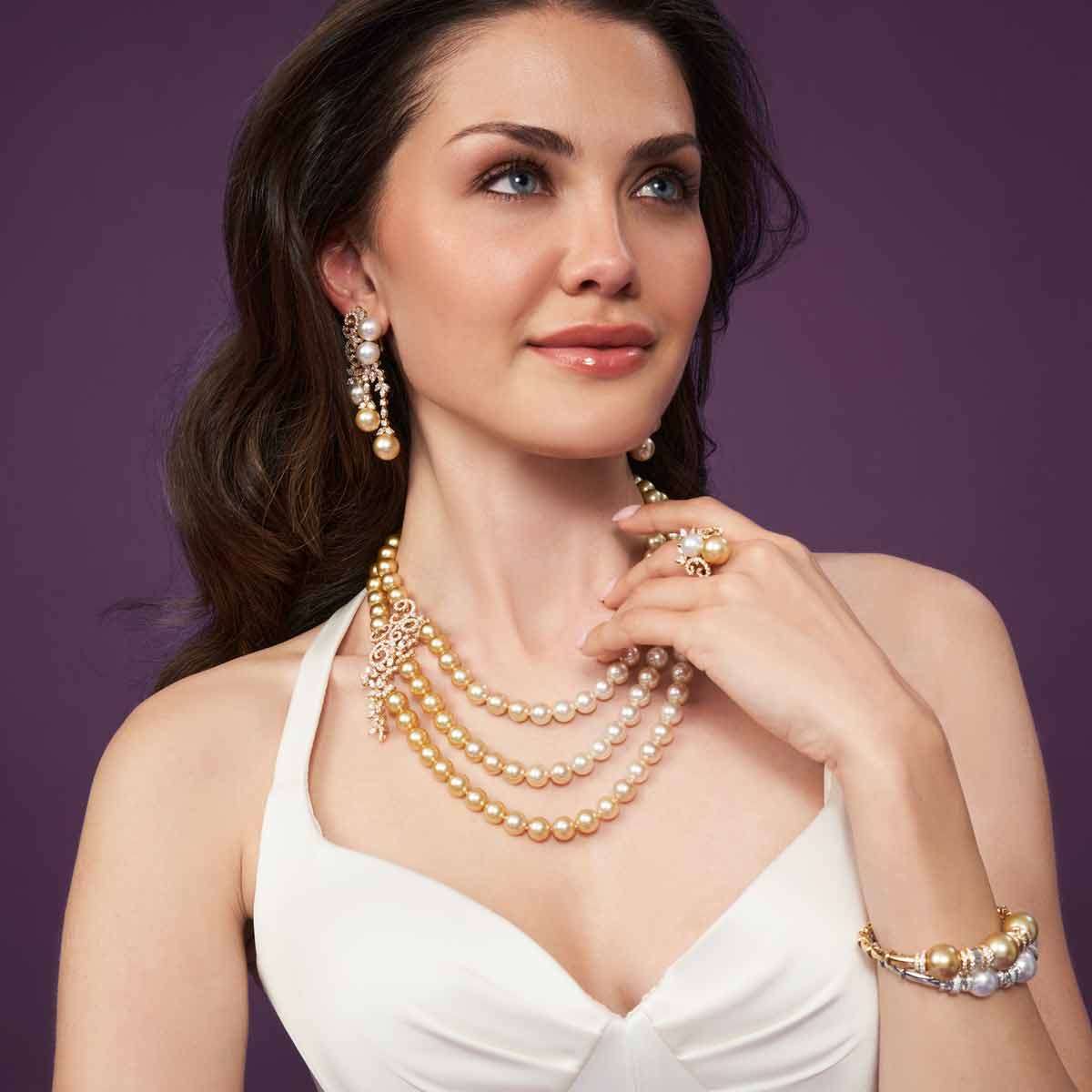 Yellow Gold / Golden Indonesian South Sea