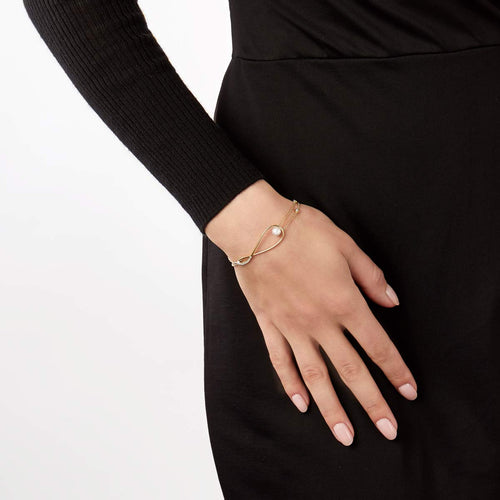 Yellow Gold / White Japanese Akoya