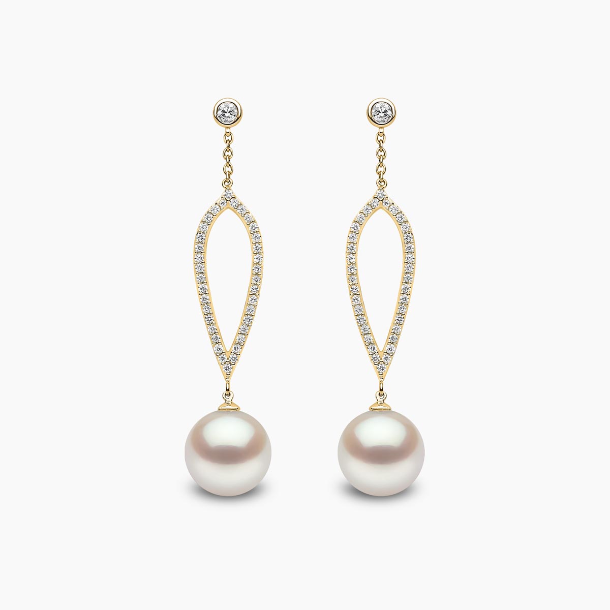 Yellow Gold / White Freshwater