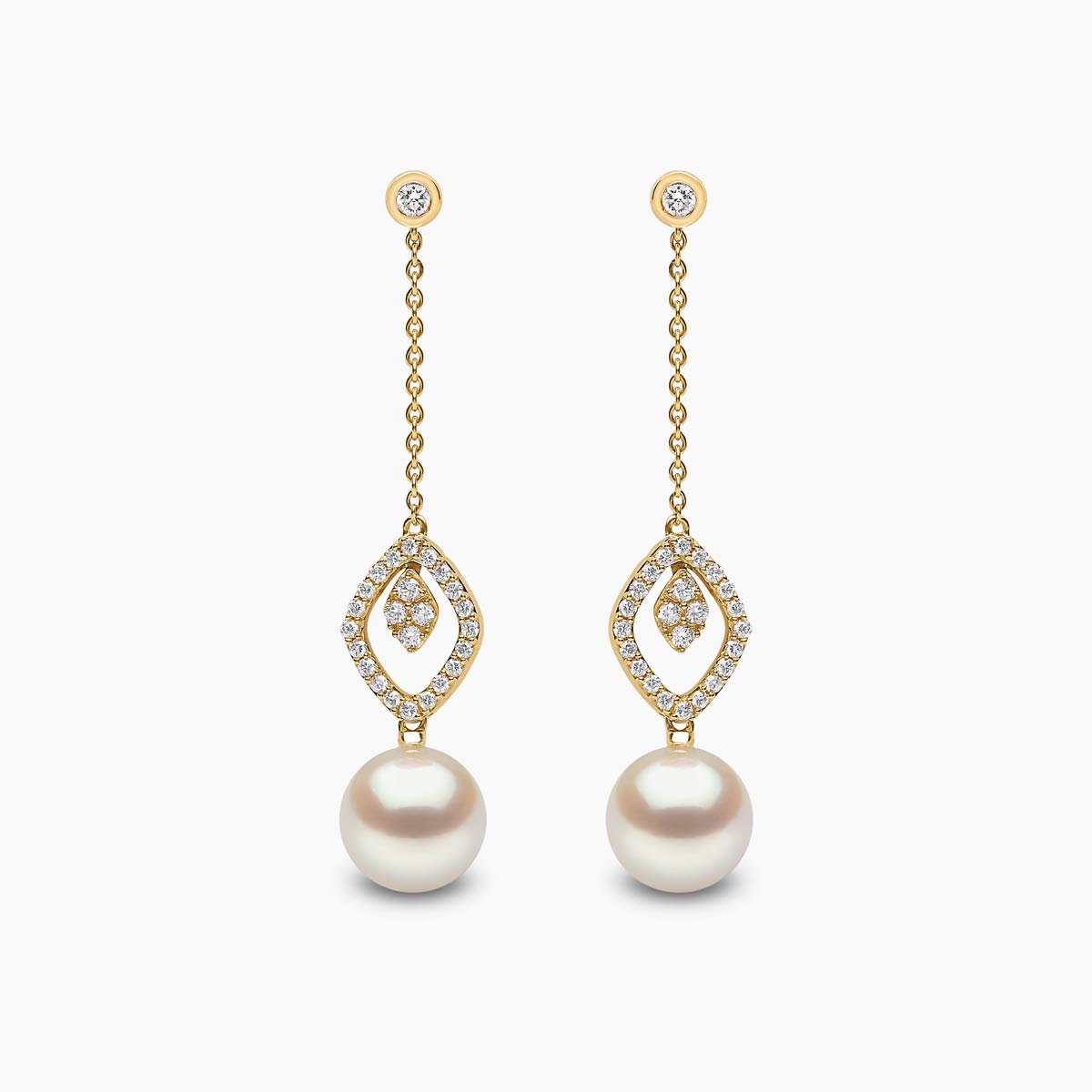 Yellow Gold / White Freshwater