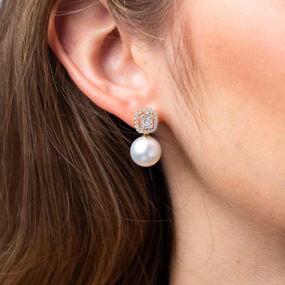 Yellow Gold / White Australian South Sea