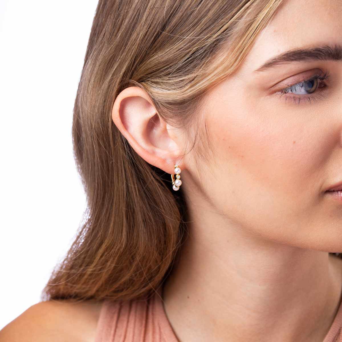 Yellow Gold / White Japanese Akoya