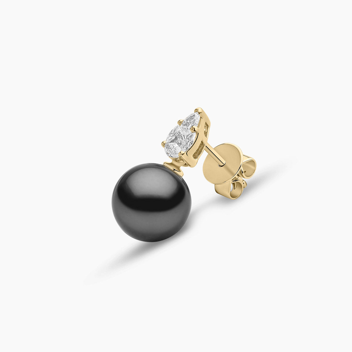 Yellow Gold / Black Tahitian