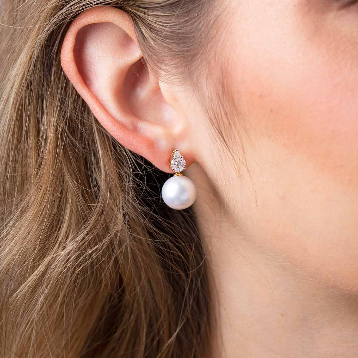 Yellow Gold / White Australian South Sea