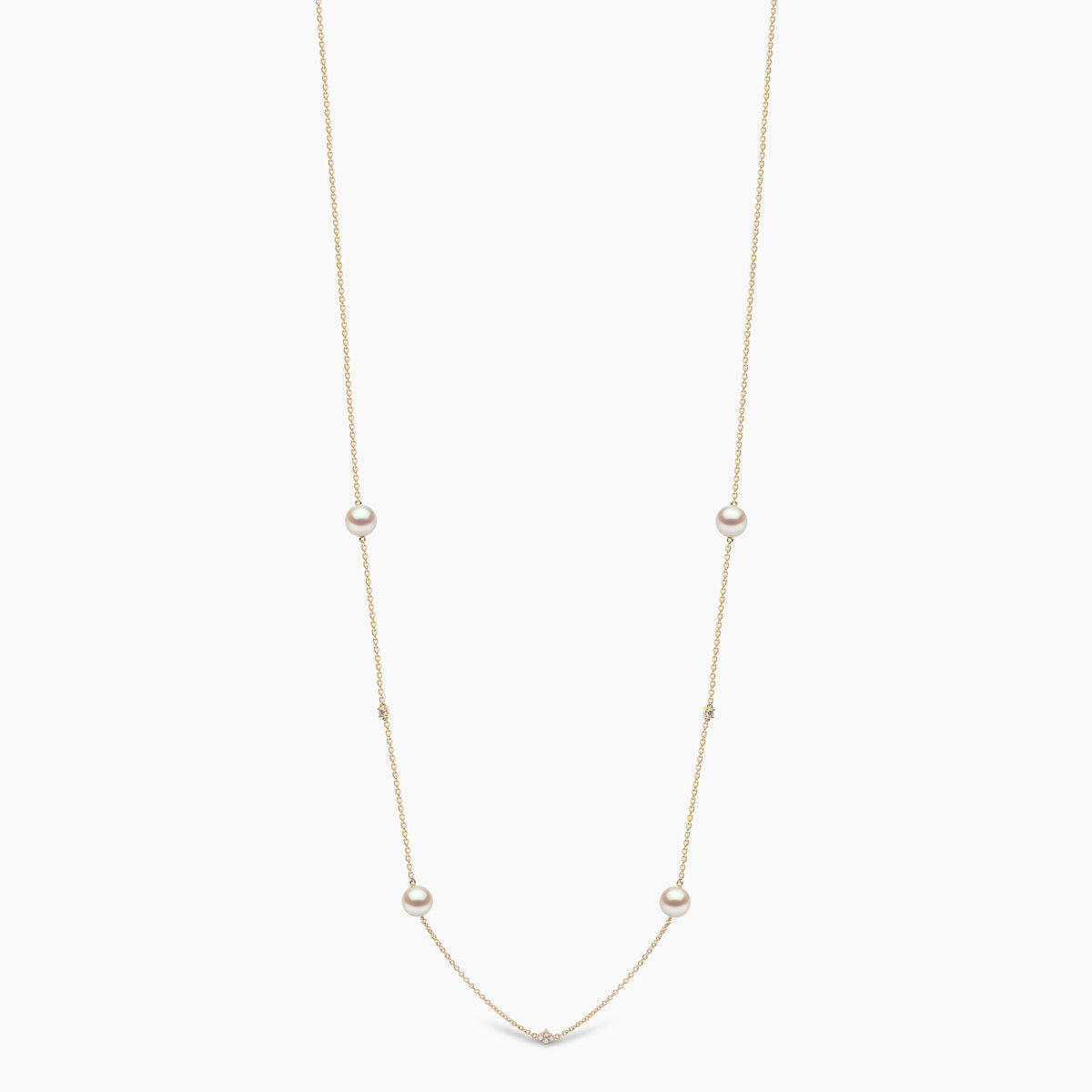 Yellow Gold / White Japanese Akoya