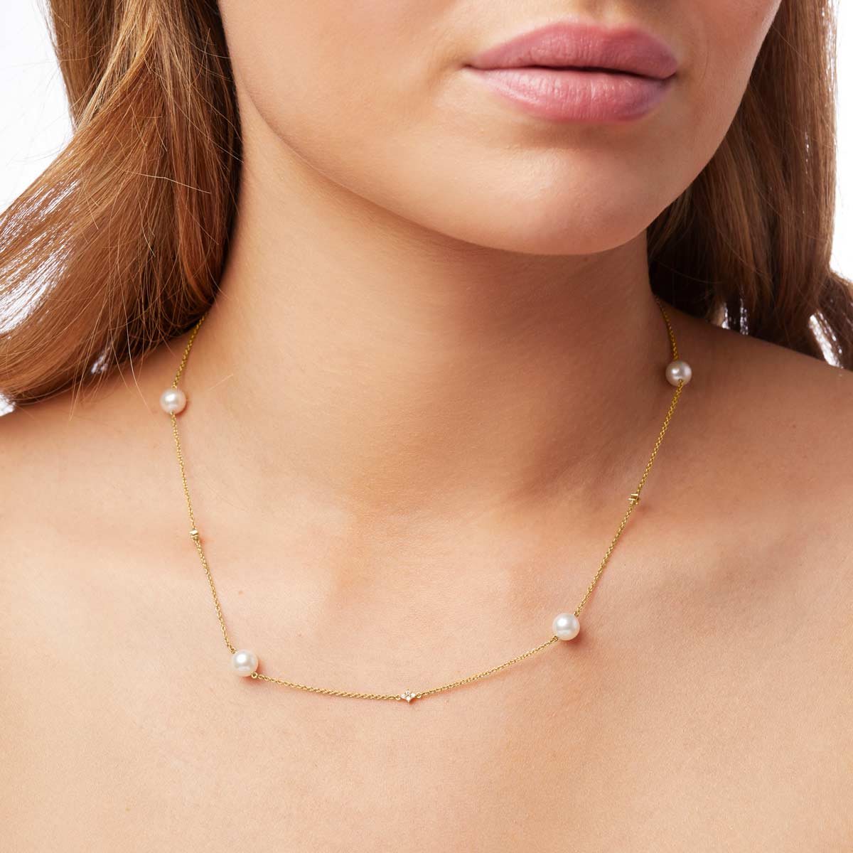 Yellow Gold / White Japanese Akoya