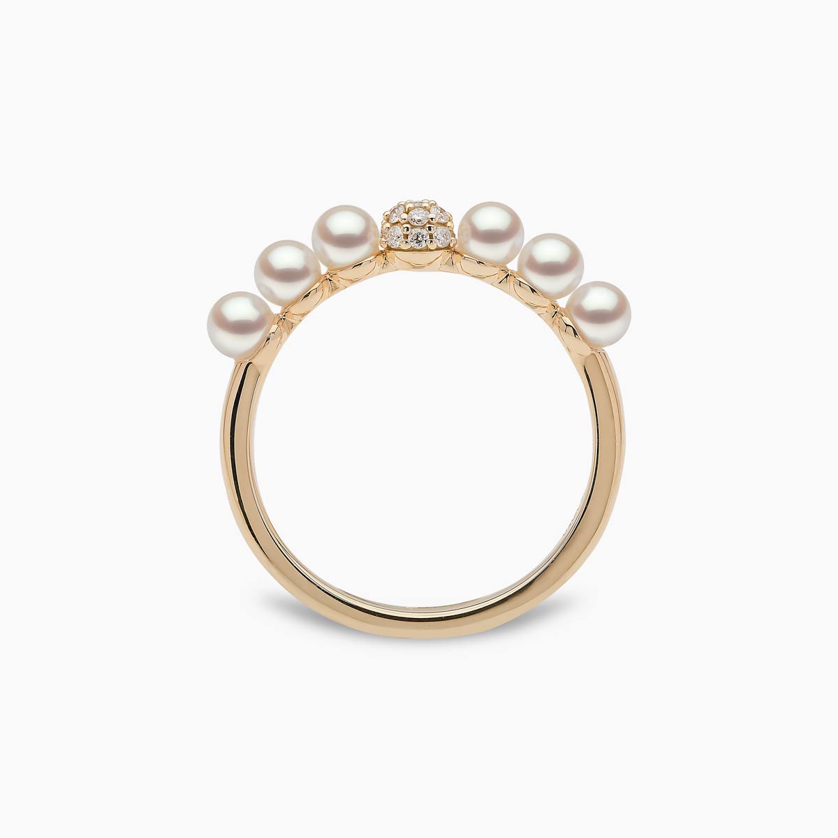 Yellow Gold / White Japanese Akoya