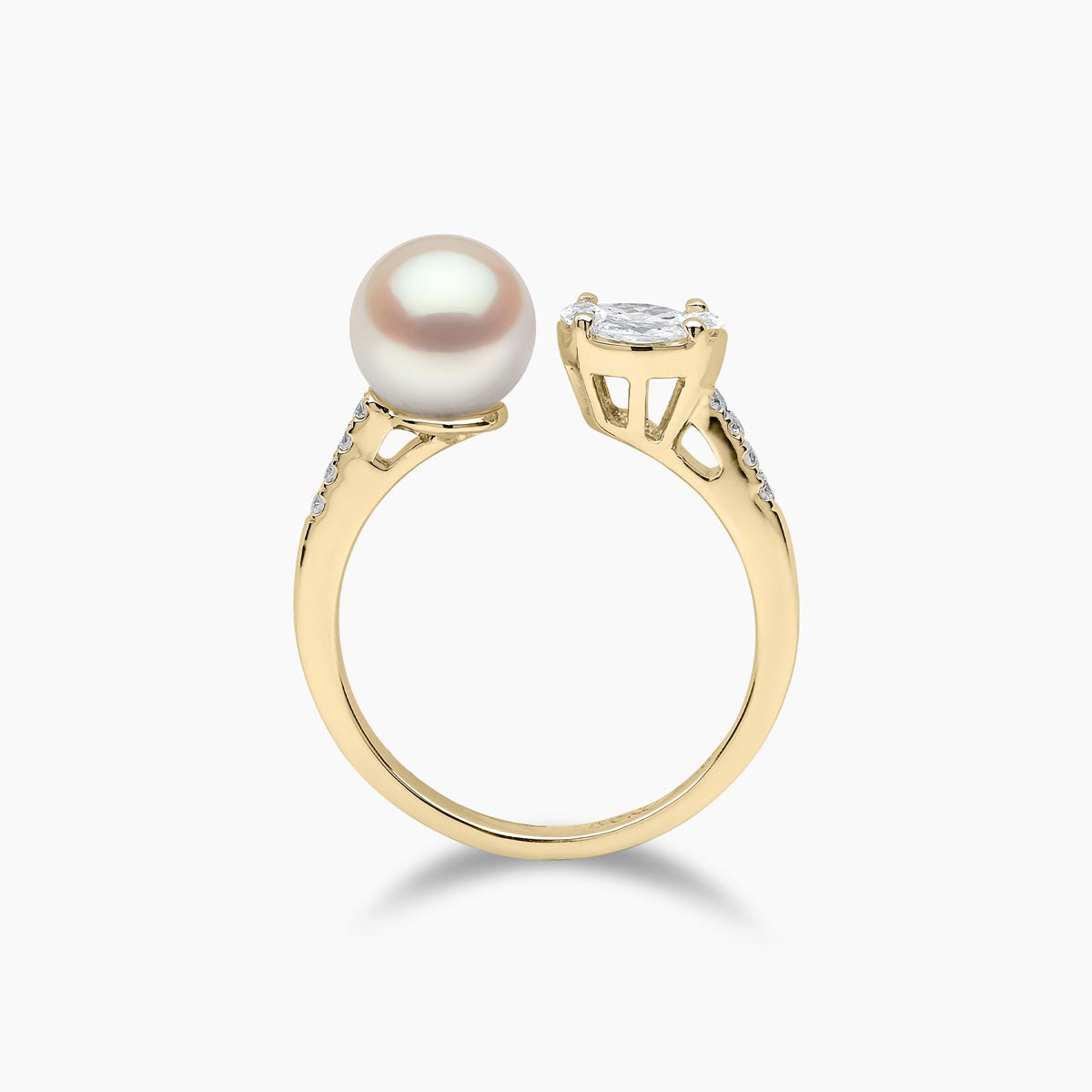 Yellow Gold / White Japanese Akoya