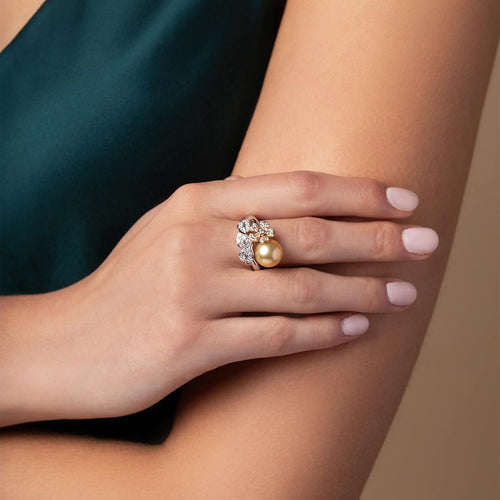 White Gold / Golden Indonesian South Sea / N