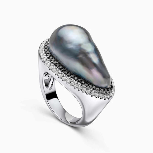 White Gold / Black Tahitian 