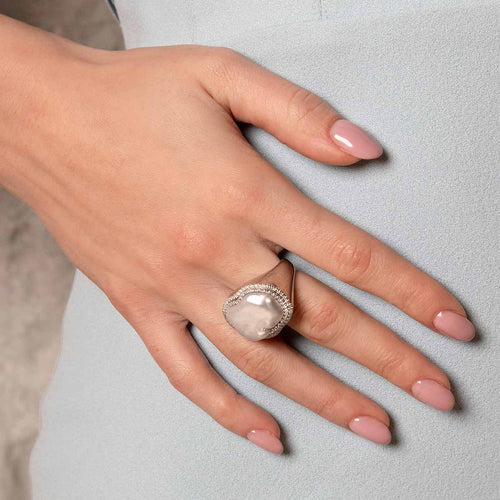 Platinum / White Australian South Sea / N