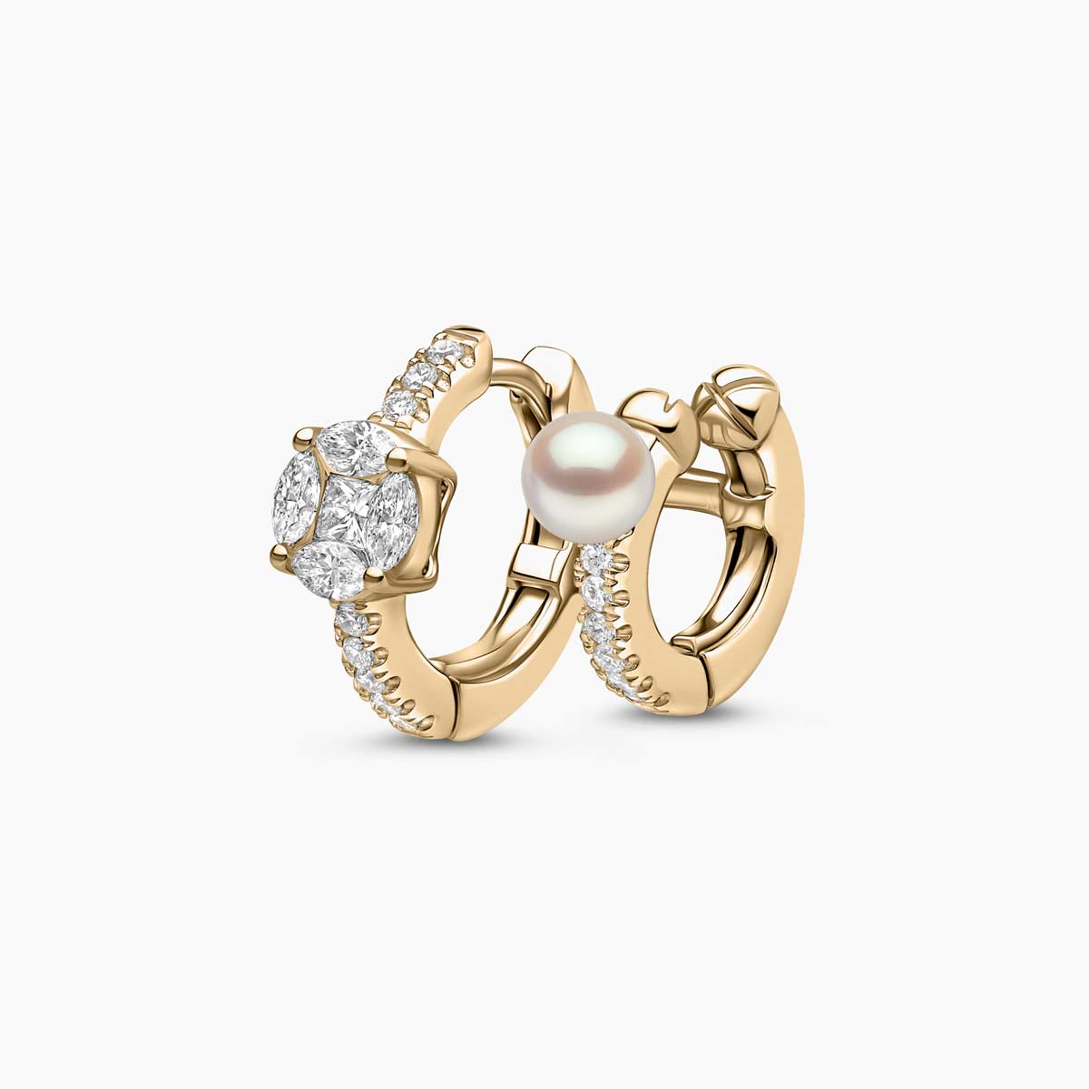 Yellow Gold / White Japanese Akoya