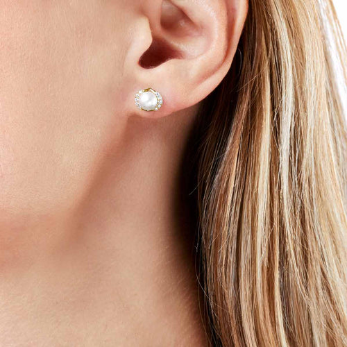Yellow Gold / White Freshwater