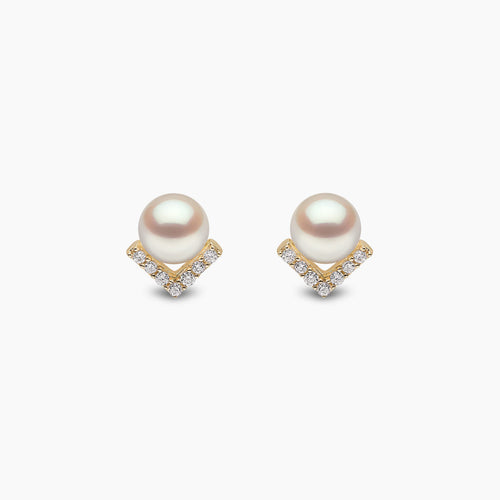Yellow Gold / White Freshwater