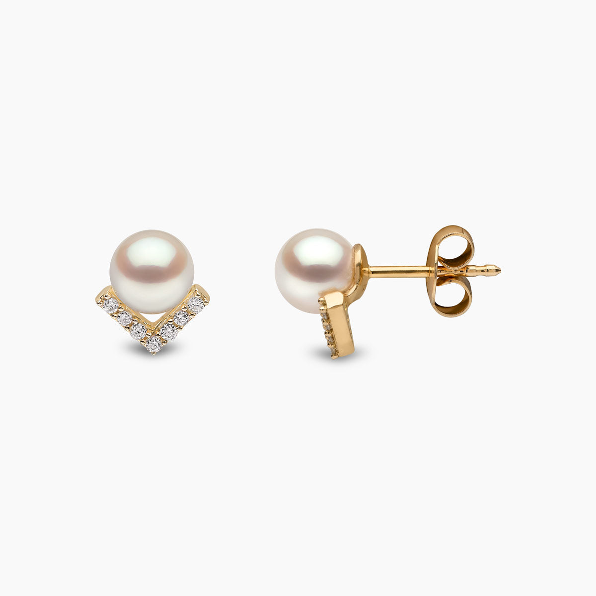 Yellow Gold / White Freshwater