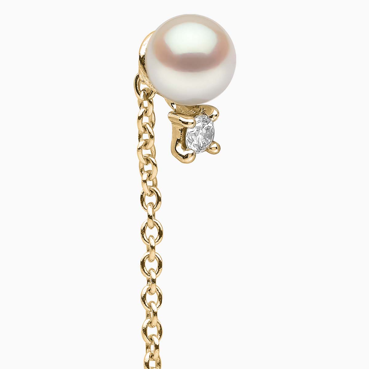 Yellow Gold / White Freshwater