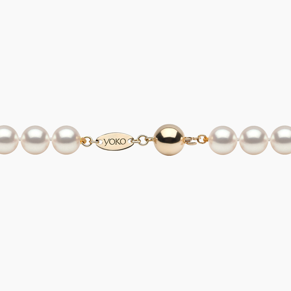 Yellow Gold / White Japanese Akoya / 6mm