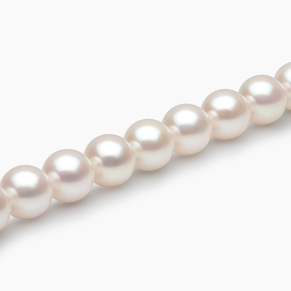 White Gold / White Japanese Akoya / 7mm