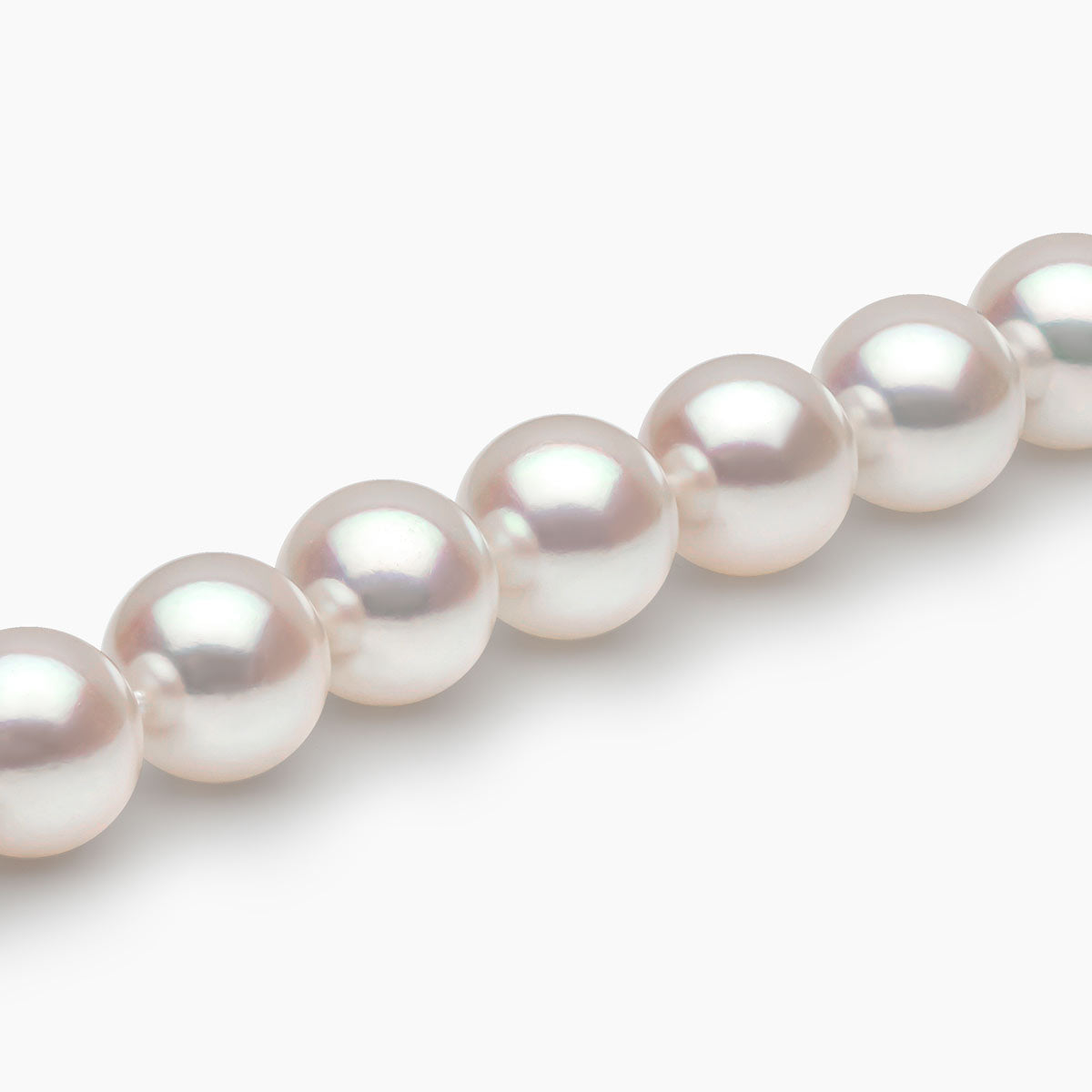 White Gold / White Japanese Akoya / 8mm