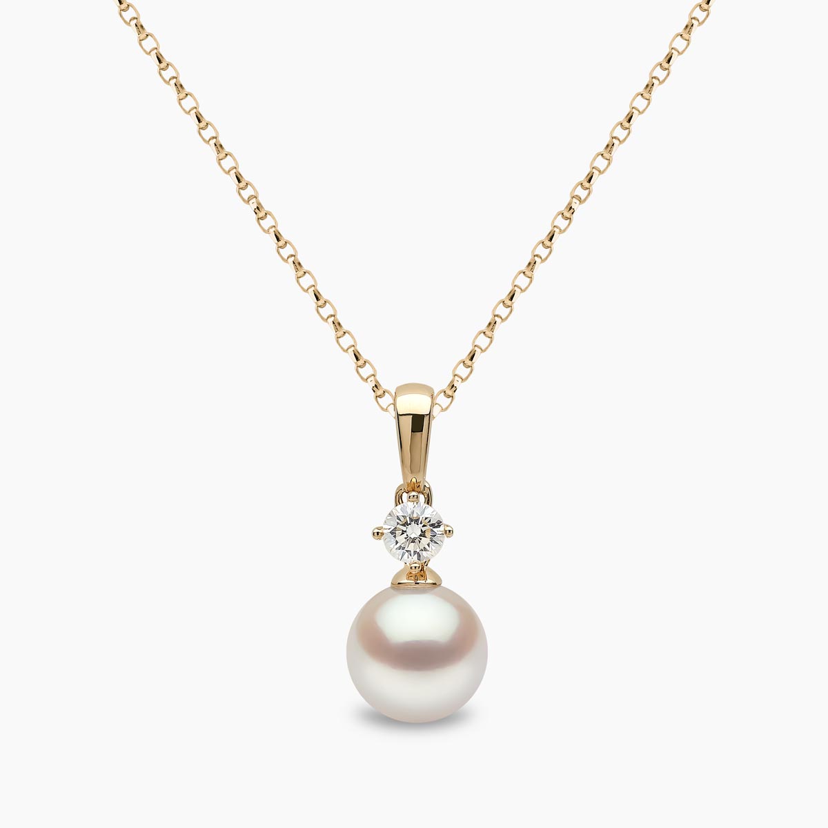 Yellow Gold / White Japanese Akoya